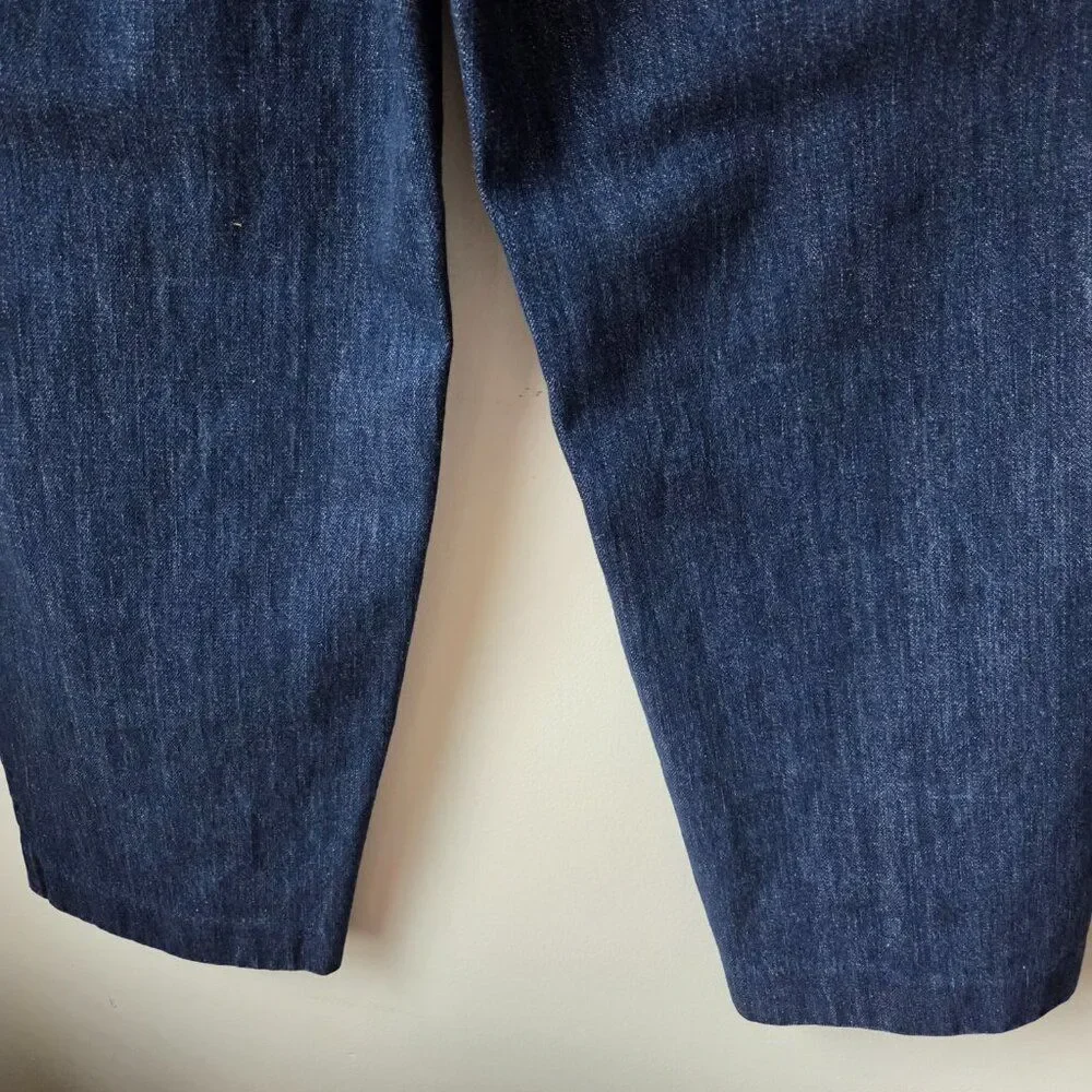 EUC LIKE NEW J CREW PLEATED TAPERED JEANS SIZE 28